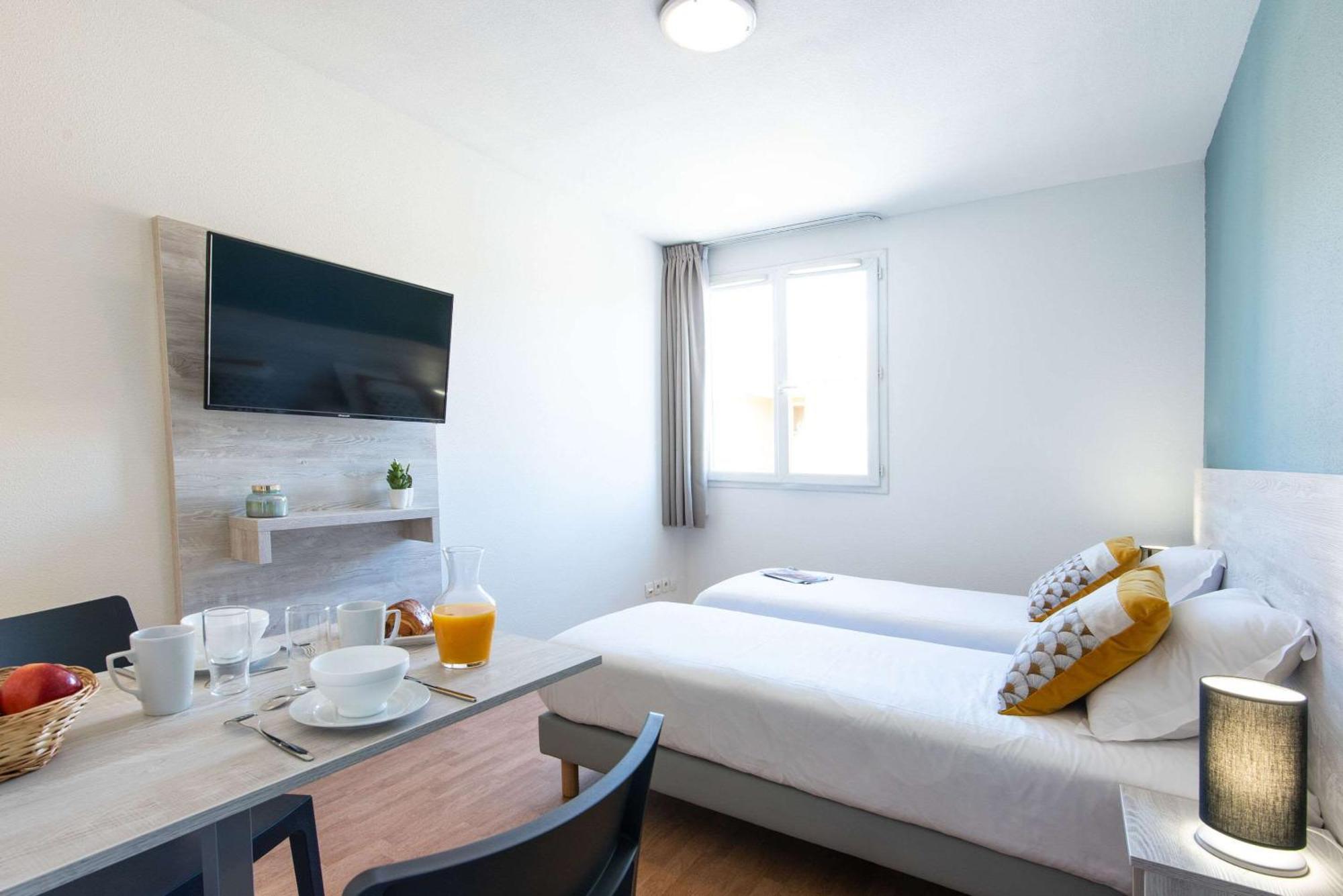 Comfort Aparthotel Aix Le Tholonet ภายนอก รูปภาพ